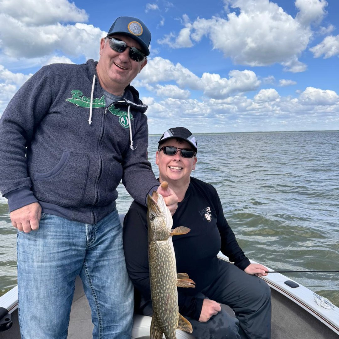 BlueWhaleFS's tweet photo. You’re looking at the winning catches from this year’s getaway at the cabin! 🎣
The fish may not have all been keepers, but the members of our team sure are. 😄
#TeamBonding #TeamGetaway #SKfishing #SKsummer https://t.co/X3HN4UKCHr