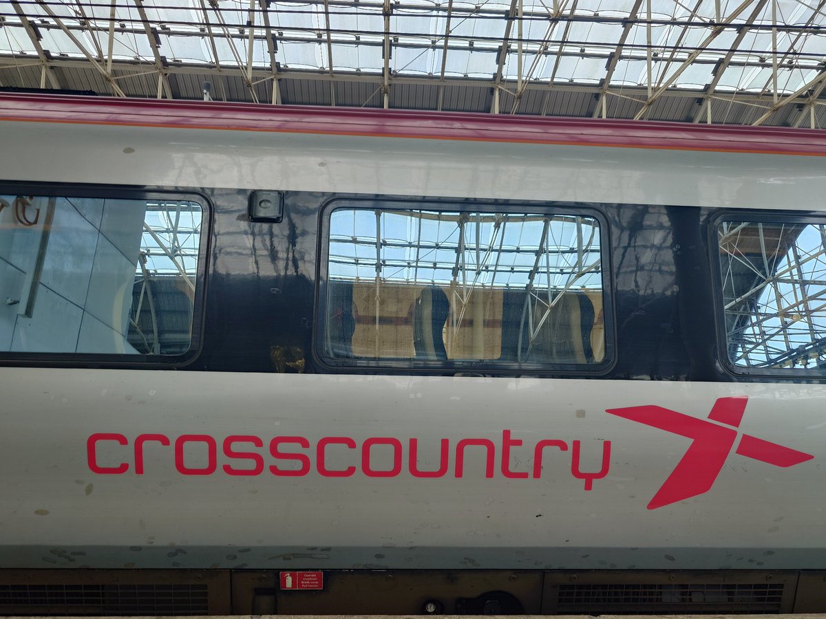 I've had the great pleasure yesterday working the former <a href="/AvantiWestCoast/">Avanti West Coast</a> Voyager to Manchester &amp; Back.  Very pleased to see having shop onboard. Our customers and staff love it. Set - 221115 <a href="/CrossCountryUK/">CrossCountry Trains</a> 
#voyager #crosscountrytrains #xc #onboardshop #Manchester #