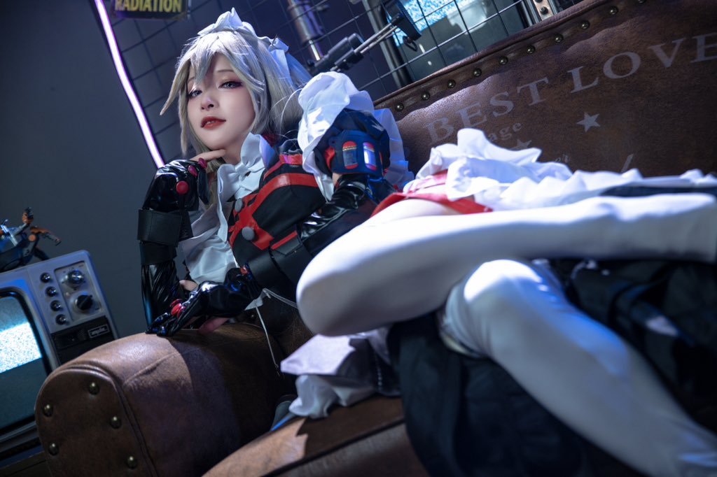 接定制..拍摄😍😍 https://t.co/lESb4LPqGt
