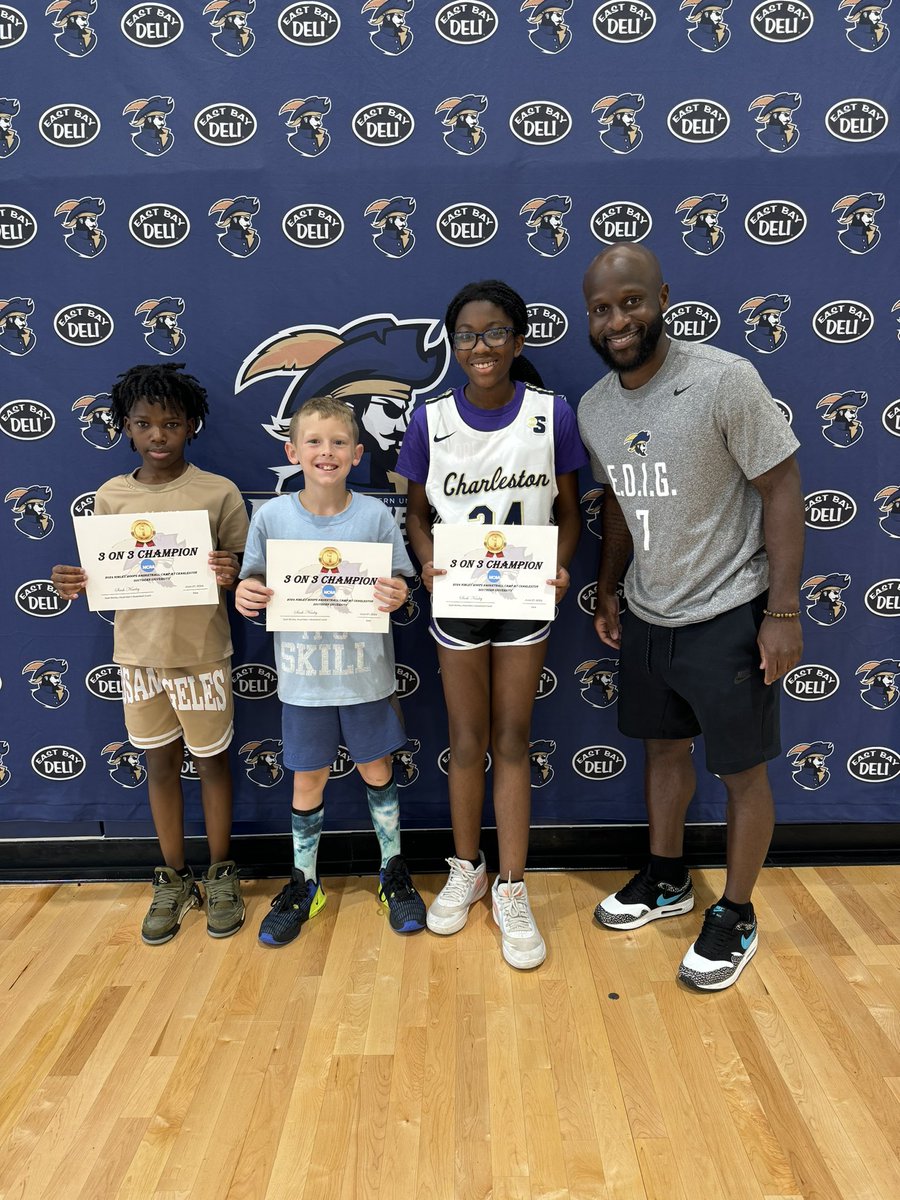 CSU_Mbball's tweet photo. Camp 2 was a blast and a huge success! Don't miss out on our final Camp of the summer - limited spots available‼️ Scan the QR code or register online to sign up now. https://t.co/ZYSGDbHePv