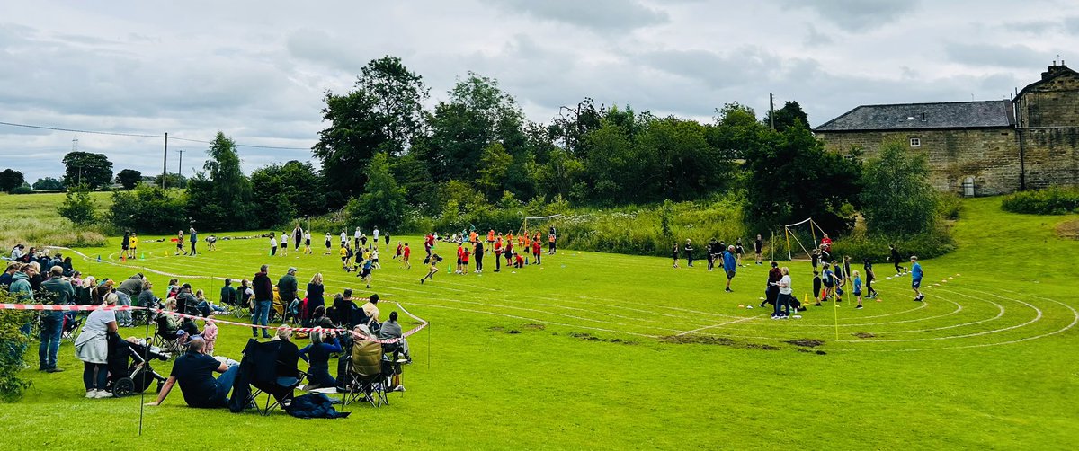 PeletrustPESSPA's tweet photo. ๐ Amazing day @Belsay_School! ๐ Pupils representing their Euros teams โฝ๏ธ๐ด food tasting ๐จ bunting making ๐
and then Sports Day activities! Great job everyone! ๐ #FunFilledDay #TeamSpirit @PeleTrust @PeleTrustCEO https://t.co/EeF5bcK6Uo