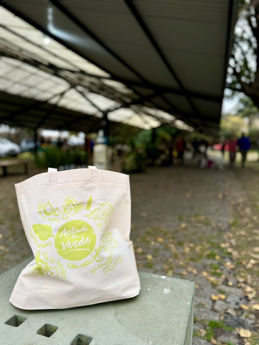 Hoy es el Día Internacional Libre de Bolsas Plásticas!

Hoy, más que nunca, es crucial que dejemos atrás las bolsas plásticas y optemos por alternativas reutilizables.

Actuá en Verde y llevá tus propias bolsas reutilizables cuando vayas de compras. 

#DíaLibreDeBolsasPlásticas
