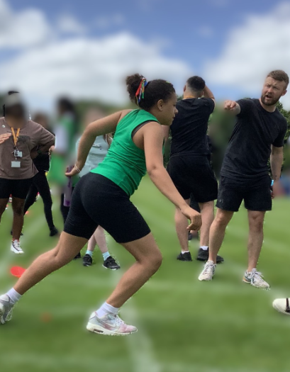 wearestclares tweet media