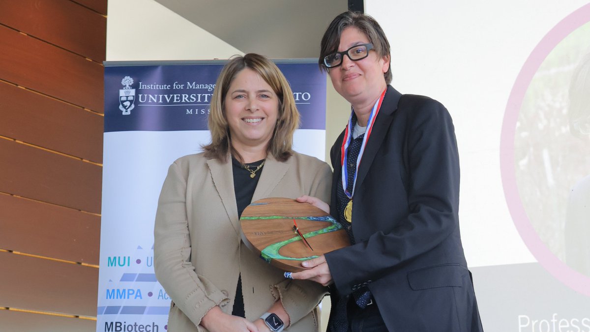 Institute for Management & Innovation (IMI) 🇨🇦 (@imiuoft) on Twitter photo July means a lot of things at <a href="/UTM/">U of T Mississauga</a>, including our faculty promotions and new hires - we'll be posting about them all week. 🤩
On this day we'd like to celebrate our very own <a href="/TaraVinodrai/">Tara Vinodrai</a> on her promotion to the rank of Professor. Congrats Tara!
@mui_uoft
#uoft #imiuoft July means a lot of things at <a href="/UTM/">U of T Mississauga</a>, including our faculty promotions and new hires - we'll be posting about them all week. 🤩
On this day we'd like to celebrate our very own <a href="/TaraVinodrai/">Tara Vinodrai</a> on her promotion to the rank of Professor. Congrats Tara!
@mui_uoft
#uoft #imiuoft