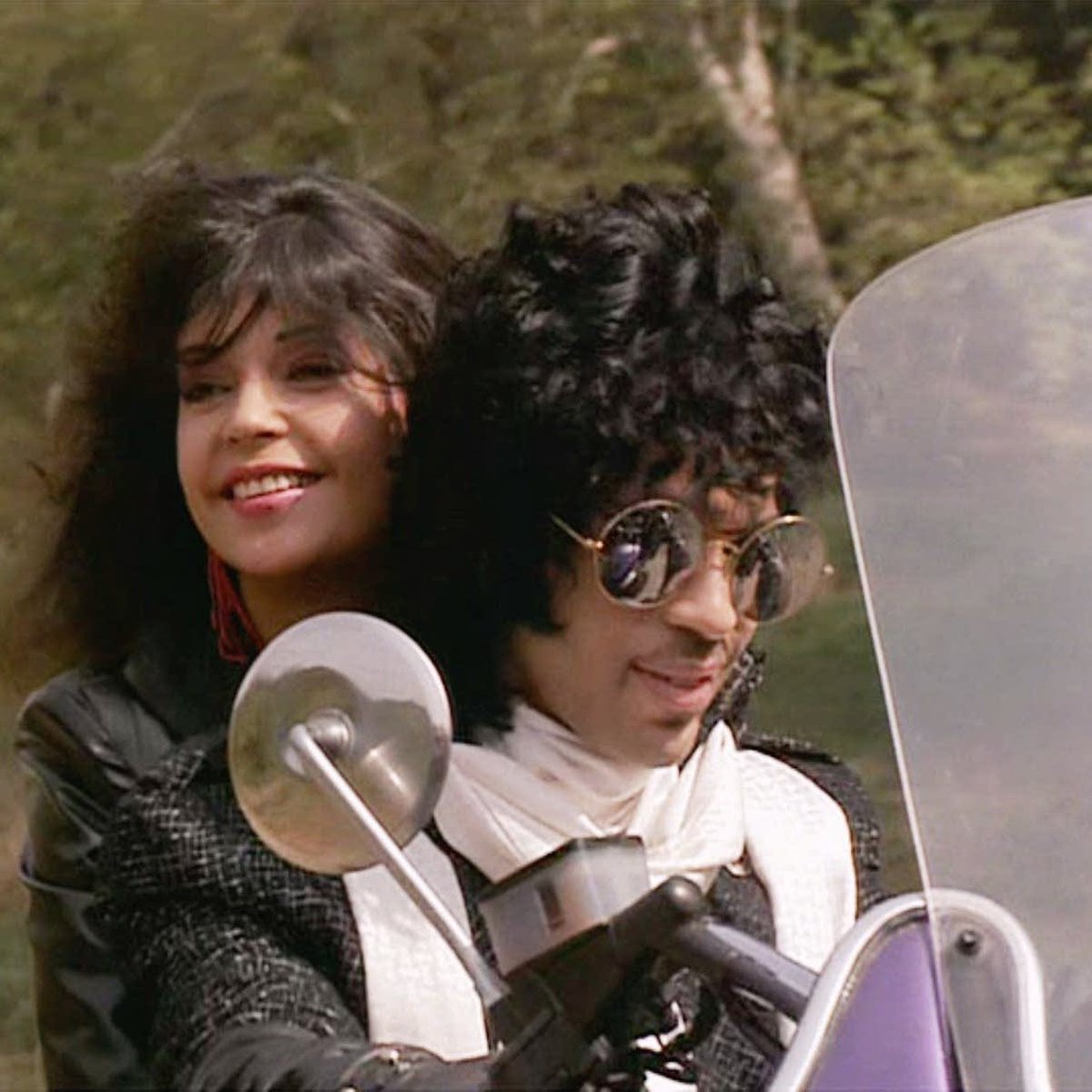 Prince tweet media