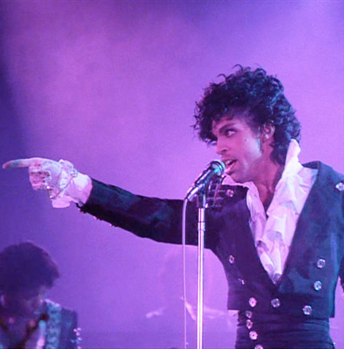 Prince tweet media