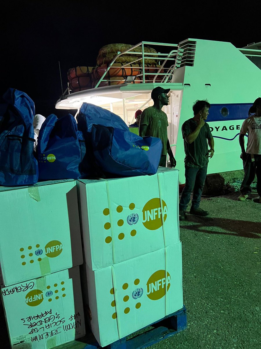 UNFPACaribbean's tweet photo. The first contributions of Dignity Kits to Grenada left Trinidad &amp; Tobago this morning  and is expected to arrive by midday AST. These disaster relief supplies will be distributed to the most vulnerable women &amp; girls across the country 

#disasterrelief #gendersensitiveresponse https://t.co/c0aORJaIaP