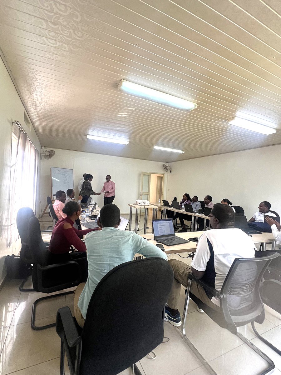 Esri Rwanda Ltd tweet media