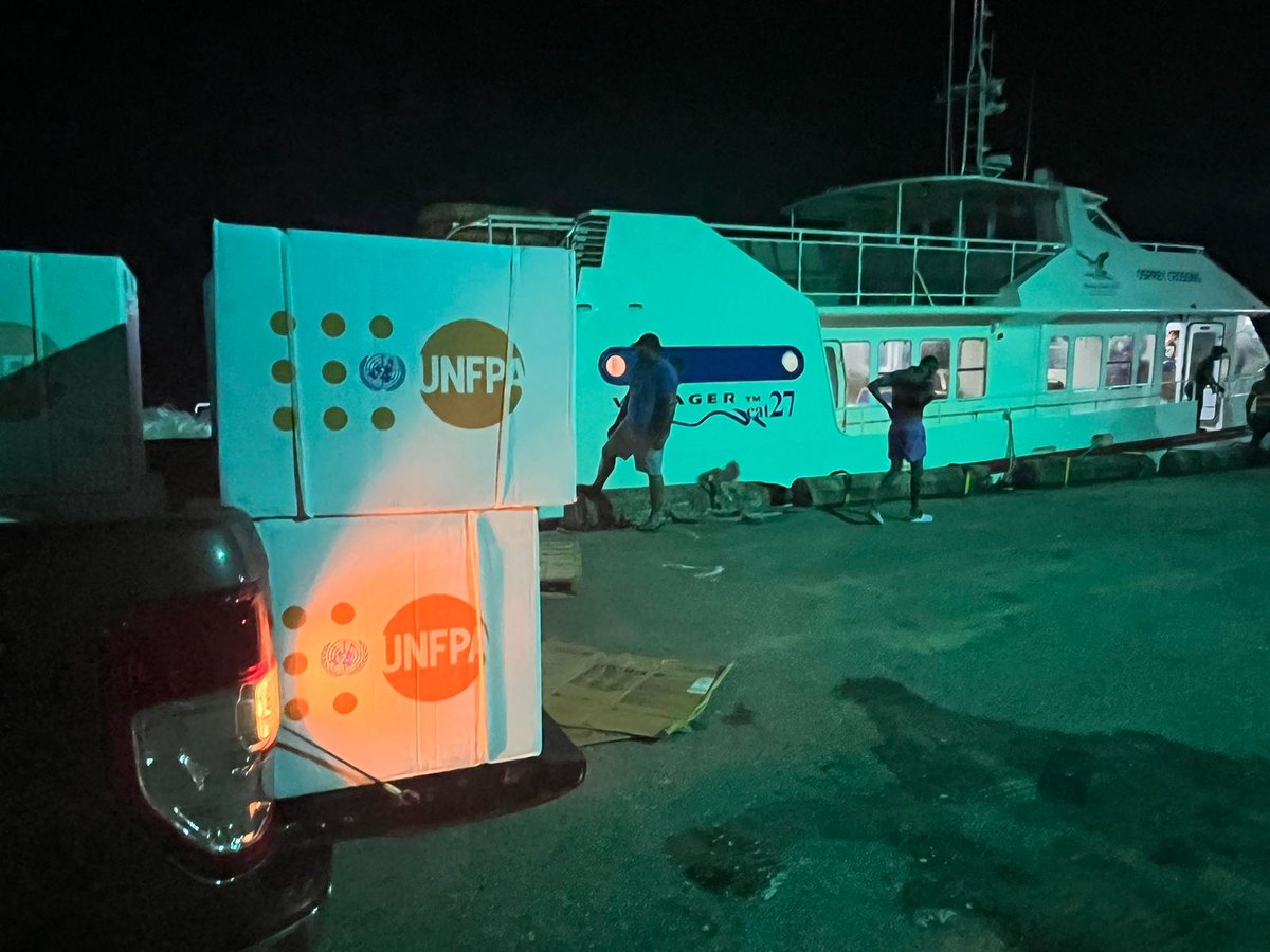 UNFPACaribbean's tweet photo. The first contributions of Dignity Kits to Grenada left Trinidad &amp; Tobago this morning  and is expected to arrive by midday AST. These disaster relief supplies will be distributed to the most vulnerable women &amp; girls across the country 

#disasterrelief #gendersensitiveresponse https://t.co/c0aORJaIaP