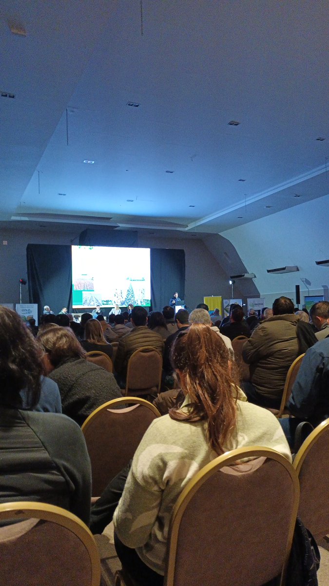 Hoy estuvimos en el XXVII Taller de Variedades Soja de <a href="/eeaocoficial/">EEAOC</a> #soja #soybeans #campo
<a href="/SuenaaCampo/">Suena a Campo</a>