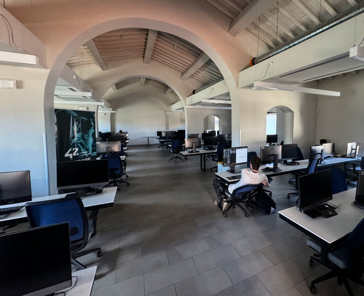 belonq community tweet media