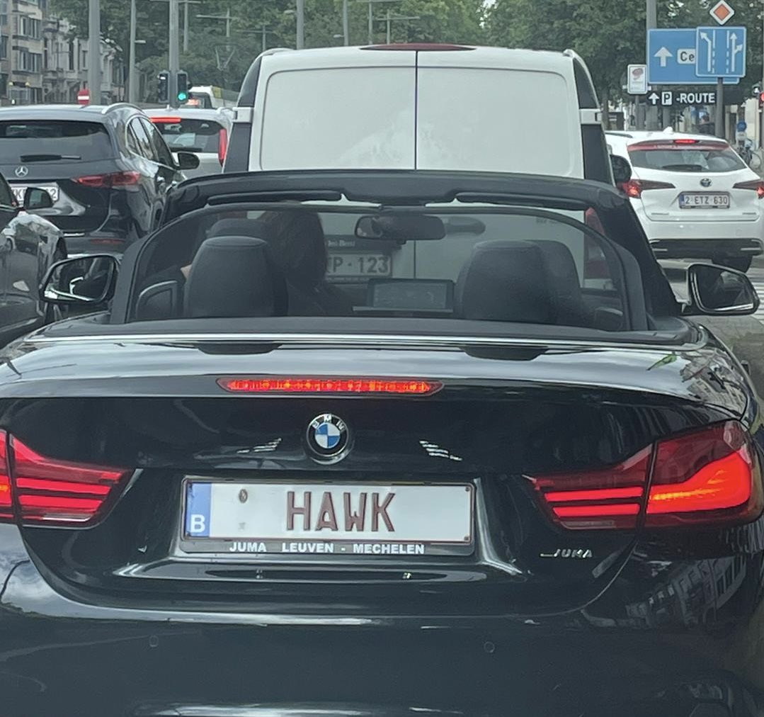 stanycrets's tweet photo. Een mag al eens lachen onderweg naar huis, hé? #tua https://t.co/lqoM7fkpB9