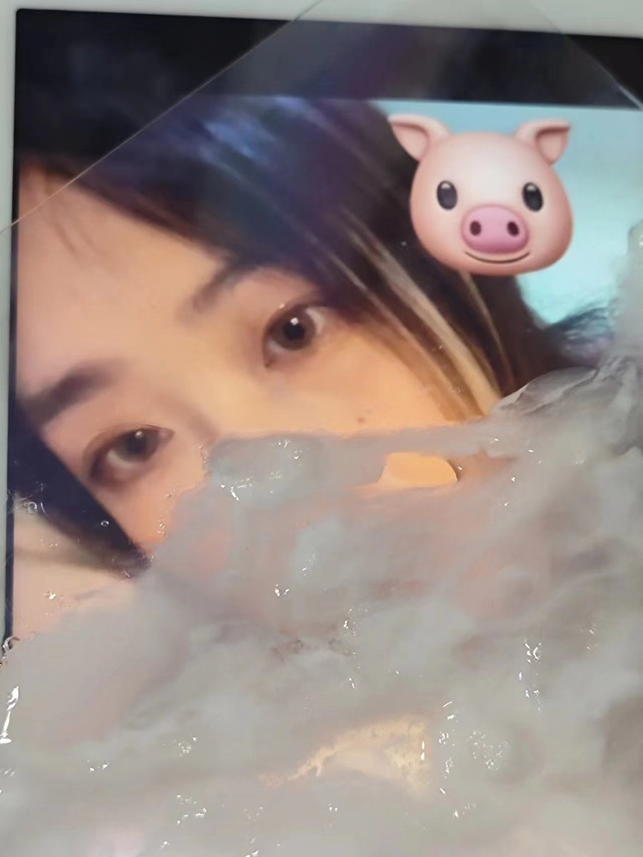 哇，被这种膏一样的精液狠狠的征服了，真的看起来就好黏好厚啊！这种就是要射在脸上之后像是敷那种涂抹的面膜一样，推匀，感觉一会就会凝固起来一样~
#顾昕怡 #骚逼顾昕怡 #妓女顾昕怡 #性奴顾昕怡 #婊子顾昕怡 #恋精顾昕怡 #性瘾m #婊子 #雏妓 #射屏 #爱鸡巴 https://t.co/XIfKFwFWJP