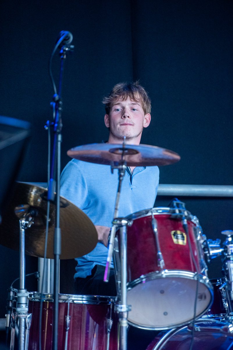 🥳 Monkton presents... Longmead 2024! 🥳

Well done to the talented performers, dedicated staff and enthusiastic audience who all made the event unforgettable.

An evening full of music, laughter and community spirit. 🎤✨ 

#monktonsenior #monktonprep #monktonmusic