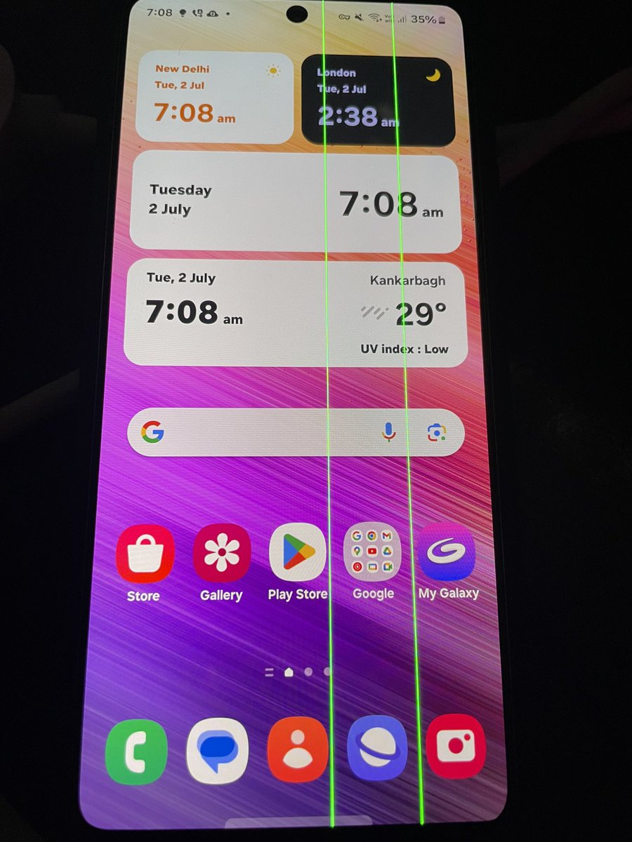 SAROJ KUMAR RAJ (@sarojindiaboy) on Twitter photo <a href="/SamsungSG/">Samsung Singapore</a> 🙏Please don’t buy any Samsung phones because after out of warranty suddenly a green line show on your display after update the software so we careful
#greenline
#saynotosamsung
#fraud <a href="/SamsungSG/">Samsung Singapore</a> 🙏Please don’t buy any Samsung phones because after out of warranty suddenly a green line show on your display after update the software so we careful
#greenline
#saynotosamsung
#fraud