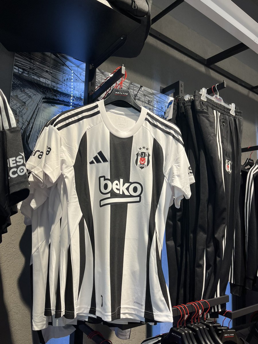 ÇEKİLİSE KATİLMAK İCİN YAPILMASI GEREKENLER ⤵️ 

• HESABI TAKİBE AL 
• GÖNDERİYİ RT AT 🔄
• GÖNDERİYİ BEGEN ♥️
• YORUMLARA #almazsanolmaz YAZ

YUKARİDAKİ ŞARTLARI YAPAN 1 KİŞİYE YENİ SEZON FORMASI HEDİYE EDİYORUZ 
#almazsanolmaz