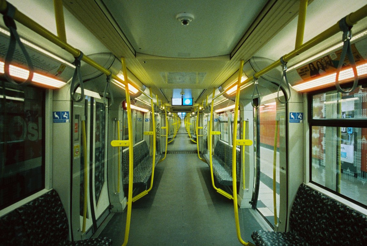 marcel_travels's tweet image. Underground 🎞️ Berlin on 35mm film