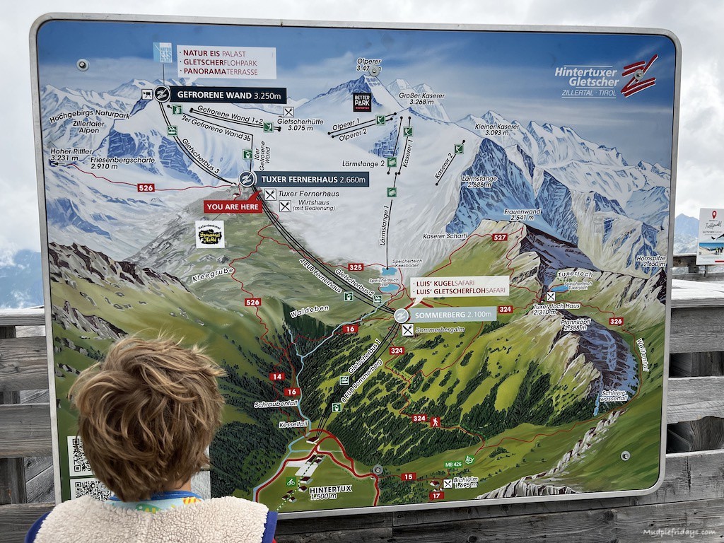 MudpieFridays's tweet image. Eating in a Cable Car at the Hintertux Glacier.

Read more 👉 lttr.ai/AUXJY

#CableCar #HintertuxGlacier #YearRoundSkiResort