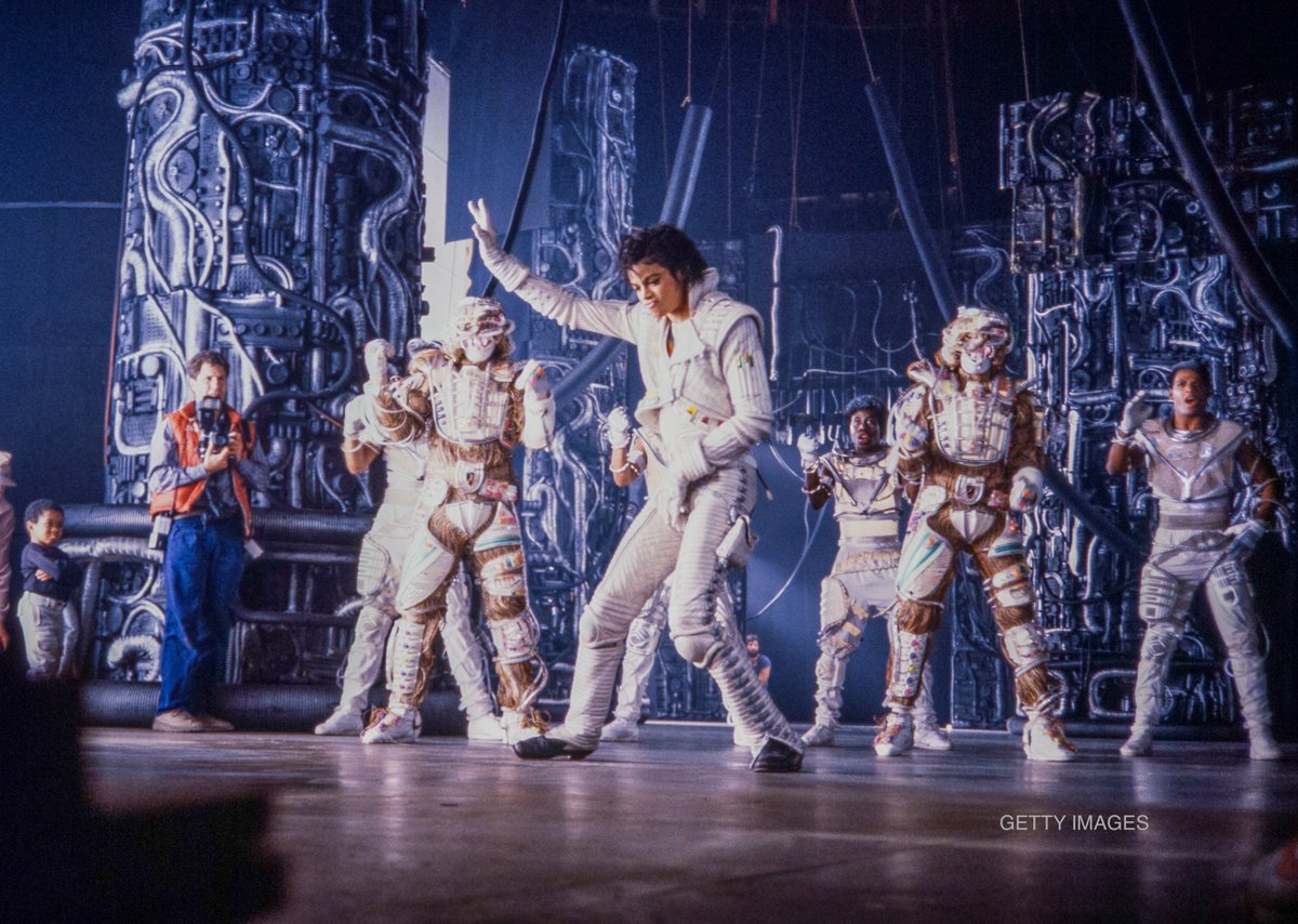 Michael Jackson tweet media