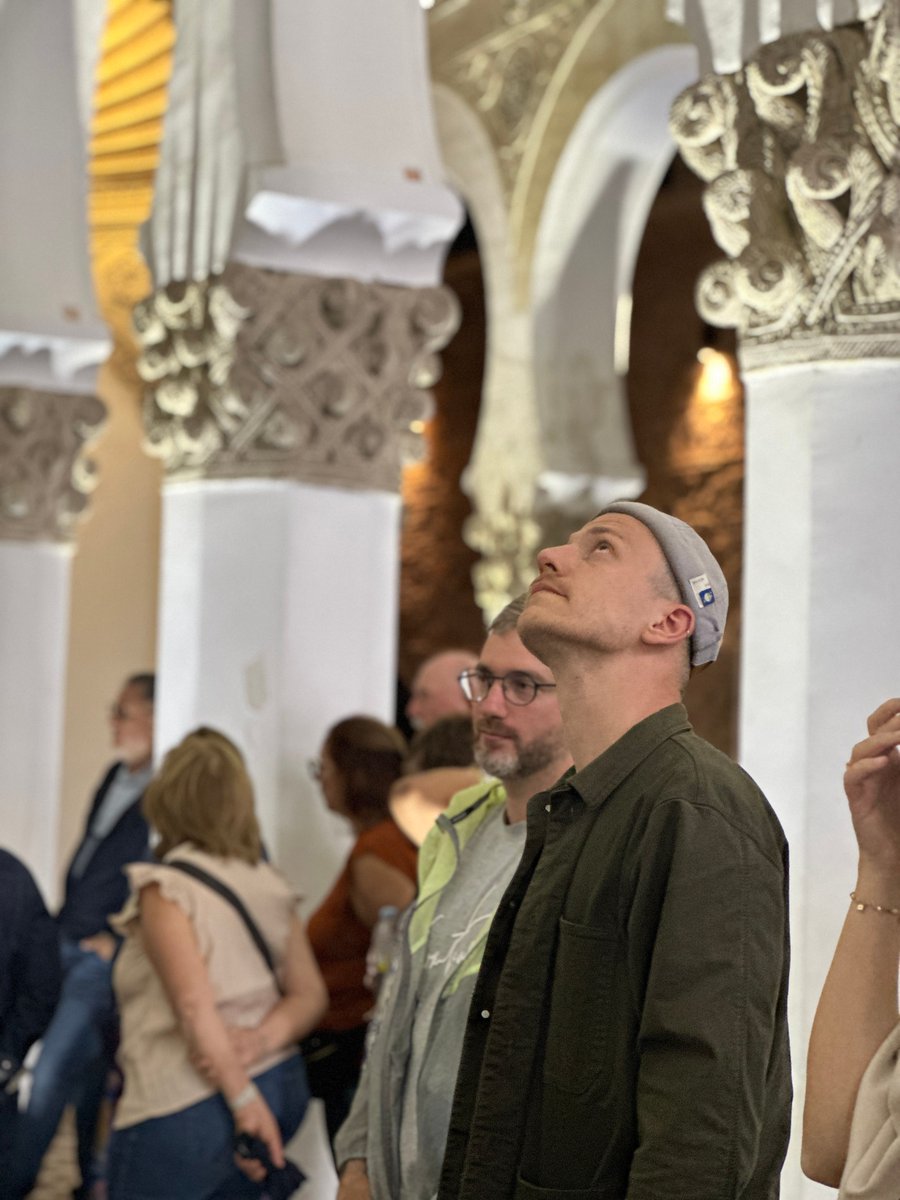 ProtoneProject's tweet image. The partners of the #ProtoneProject embarked on an intercultural and interreligious journey to Toledo, organised by the Archdiocese of Toledo. They visited the Cathedral Primada, Santa María La Blanca Synagogue, and Cristo de La Luz Mosque. 

To know more: protoneproject.eu/general-7-2