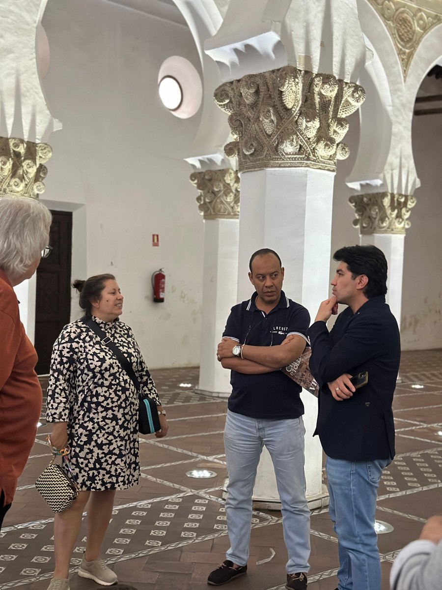 ProtoneProject's tweet image. The partners of the #ProtoneProject embarked on an intercultural and interreligious journey to Toledo, organised by the Archdiocese of Toledo. They visited the Cathedral Primada, Santa María La Blanca Synagogue, and Cristo de La Luz Mosque. 

To know more: protoneproject.eu/general-7-2
