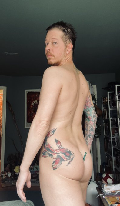 Found my C-String under the bed. I used this for Halloween&hellip; I was Adam in the Garden of Eden 🌱 https://t<a href="/tag/witchcraft"class="tags"><span>#witchcraft</span></a>