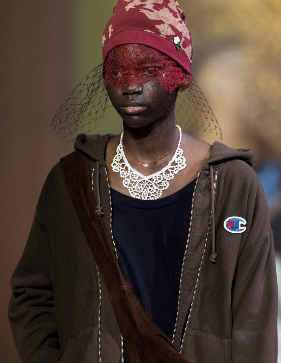 StreetFashion01's tweet photo. Champion are giving young creators either $5,000 or 500 Champion Blanks to start their Own Brands!🖤 https://t.co/KQKetpV28I
