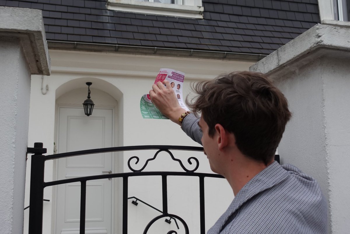 maxine_mai's tweet image. À Champigny-sur-Marne, il manque 1 point, 10 votants par bureau pour envoyer @LEGERJulien94 à l’Assemblée.

Nous ne pouvons passer à côté d’aucune victoire, d’aucune circonscription, d’aucun électeur.

Le 7 nous devons éviter le pire, pour, dès le 8, construire le meilleur !