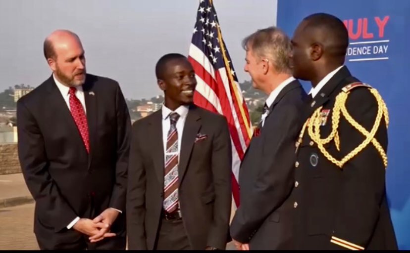 H_Ssekiwunga's tweet image. This evening was able to meet the US Ambassador William Popp, Deputy Chief of Mission William Bent and Colonel Christian Noumba Defense Attaché as the United Stated Celebrates its 248 independence @USAmbUganda , We Celebrate you America 🇺🇸