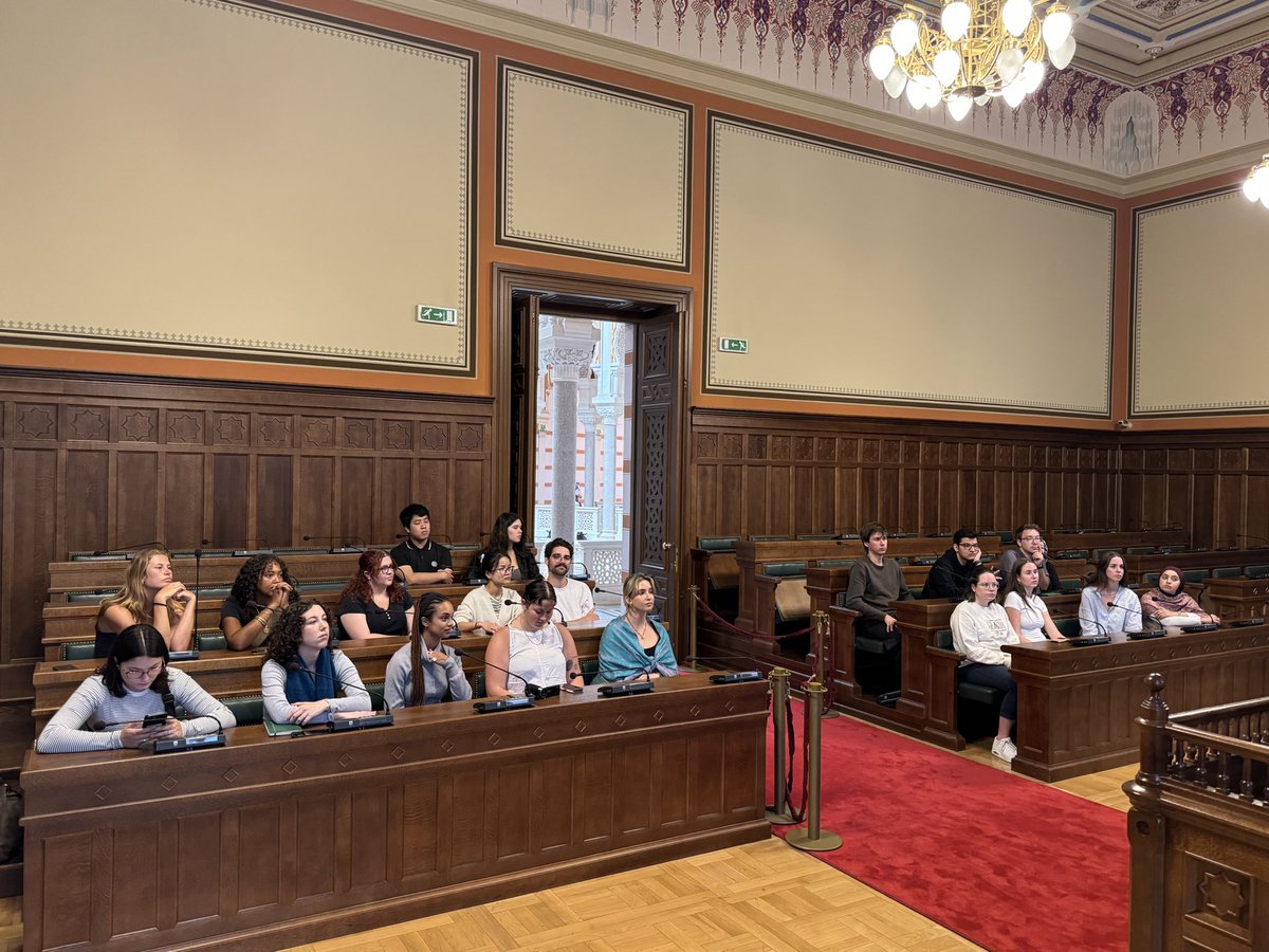 Hare15011's tweet photo. @RMIT study tour was warmly welcomed by @BenjaminaKaric, the Mayor of Sarajevo &amp; @Jasmin_Ademovic, the City Council Chairman. Laden with history &amp; beauty, the famous Vijećnica—built in 1896, destroyed in 1992 &amp; resurrected from the ashes in 2014—tells important stories of Europe. https://t.co/h6ZZa9SnVZ
