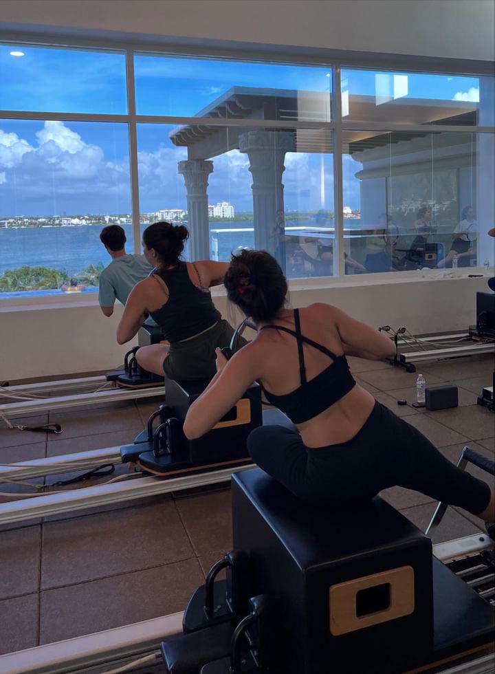 fvexchange's tweet photo. 🌴✨ Calling all Pilates Reformer instructors! 🌟 This is your chance to teach Pilates in paradise at Hyatt Zilara Cancun! 🧘‍♀️🏝️ At Fitness Vacation Exchange, we connect your travel and fitness dreams. 🌊✈️ https://t.co/kJ83UCr2Wf