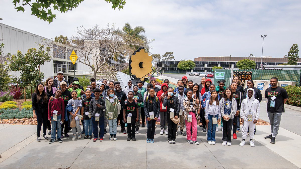 northropgrumman's tweet photo. Sparking curiosity and passion for space is one way we #DefinePossible! 🚀 

On #NationalSpaceDay, we hosted over 40 4th and 5th graders from Gardena, CA at our Space Park site. We're proud to be part of @swf2030, inspiring and shaping future leaders in #STEM! https://t.co/EIB8LxWvJm