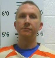 Tennessee sheriff’s deputy &amp; school resource officer, Dustin Farris, has been sentenced to 5 years in prison for child sex crimes.