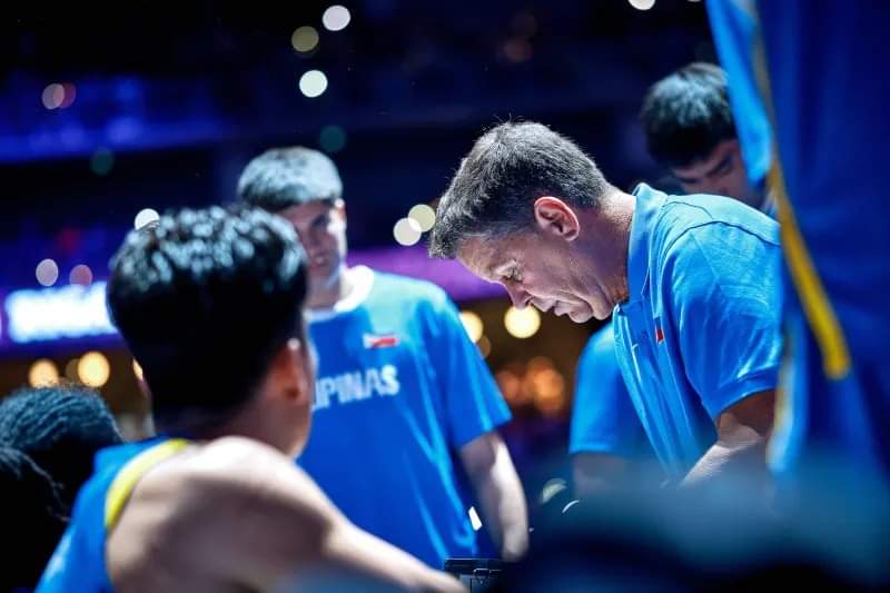 armanpicana's tweet photo. Thank you coach Tim cone and brownlee walang dugong pinoy pusong pinoy talaga
Tandaan nyo ang babata pa ng mga player natin matagal tagal pang journey to congrats gilas https://t.co/ggHz45yEMQ