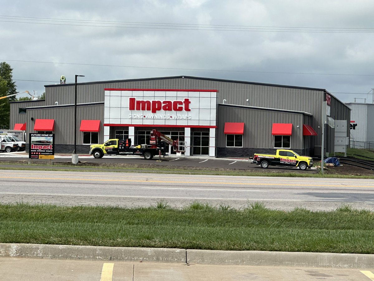 DG_DavidGoodson's tweet image. Our new corporate headquarters and manufacturing facility is just about complete. #AnySignAnywhere #Signs #Sedalia #AmericanManufacturing #MadeInTheUSA #UL