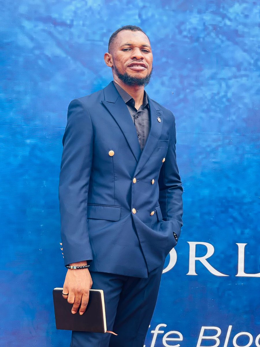 DavidIyke_'s tweet image. Blue is the Brand
#MNDTJ
#jimlas