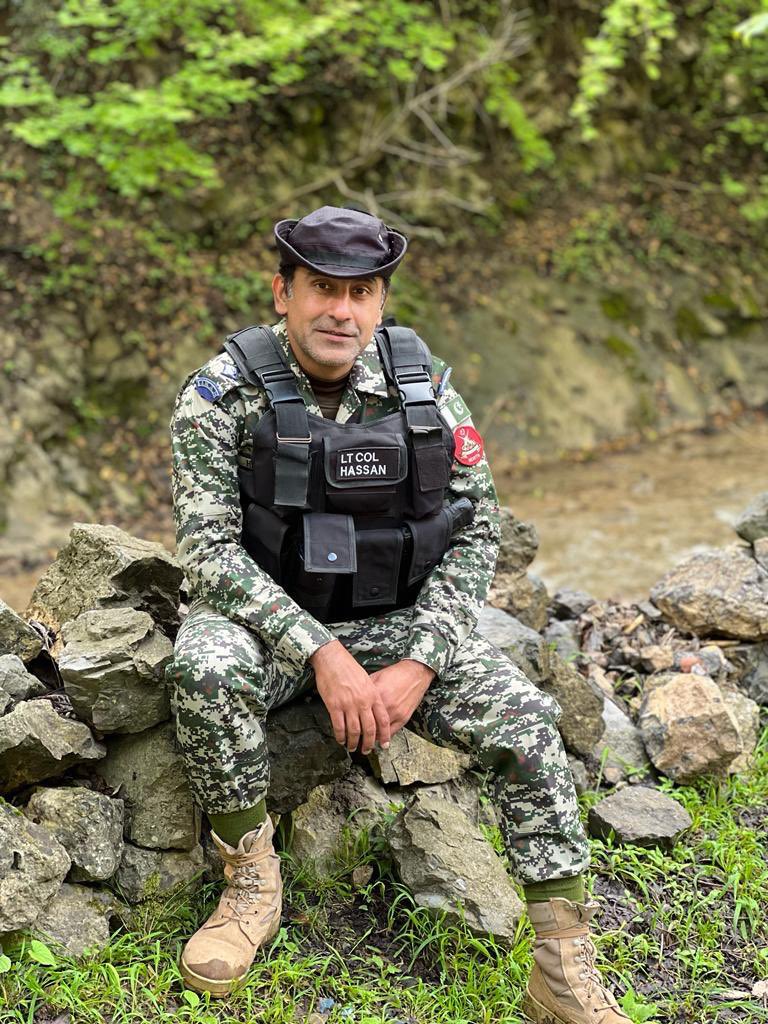 LoverForces's tweet image. الحمدللہ سیکورٹی فورسز نے آج تیرہ میں شہید لیفٹیننٹ کرنل حسن صاحب کا بدلہ لے لیا ہے   آج تیرہ خیبر میں جہنم واصل ہونے والا دہشت گرد کمانڈر نجیب اللہ عرف عبدر الرحمن لیفٹیننٹ کرنل حسن پر حملے میں ملوث تھا   انشاء اللہ ہر ایک ایک شہید کا بدلہ لیا جائے گا 🇵🇰