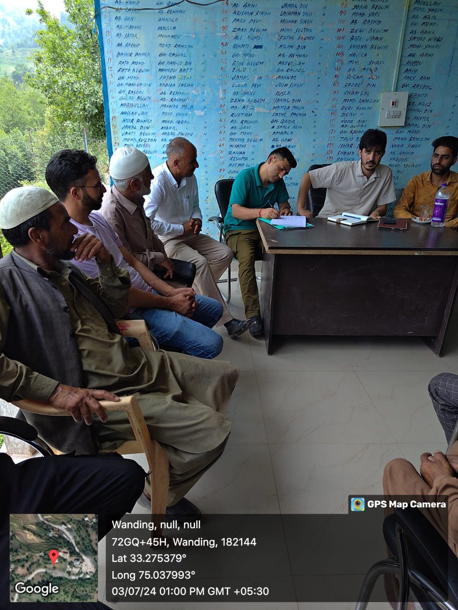 #BlockDiwas at BHQ  #GundiDharam:
Taking #governance to the grassroots!
BDO Gundi Dharam and officials of various deptts. interacted with locals, listening to their concerns &amp; aspirations &amp; addressing their basic demands
<a href="/dcramban/">Deputy Commissioner (DEO), Ramban</a> <a href="/MoRD_GoI/">Ministry of Rural Development, Government of India</a> 
@Acdramban <a href="/AcpRamban/">ACP OFFICE RAMBAN</a>
<a href="/diprjk/">Information & PR, J&K</a> <a href="/Sdmgool/">Sub Divisional Magistrate,Gool.(SDM-Office)</a>