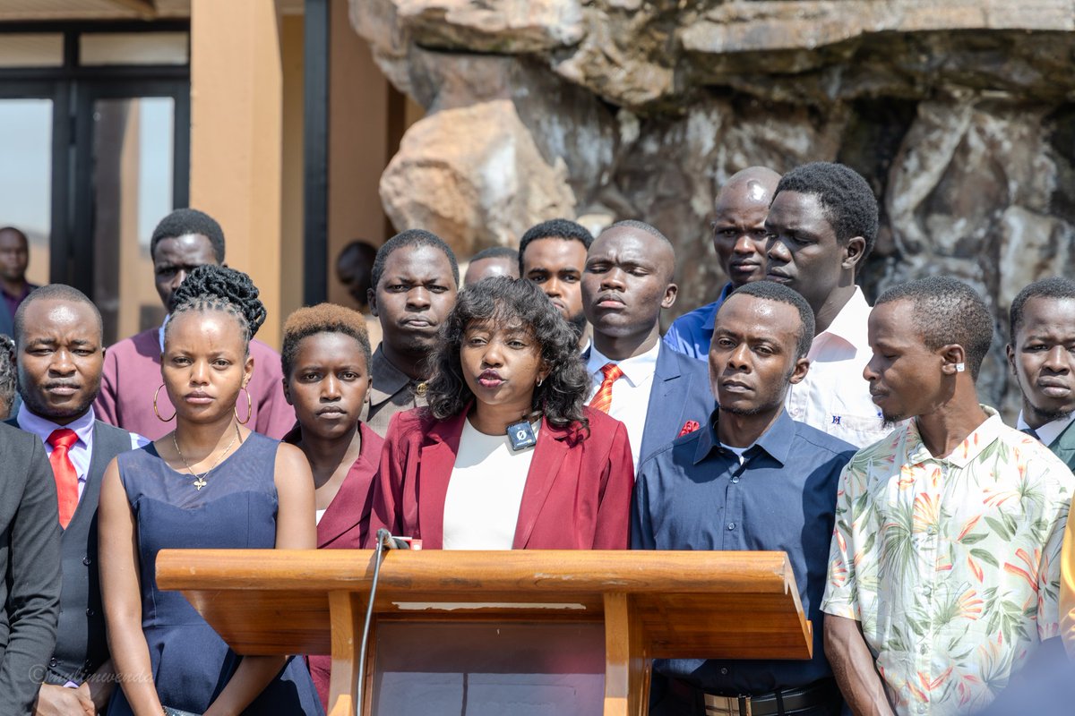 abuga_makori's tweet photo. Charlene Ruto. This is nice. This is leadership.  She is a strong pillar to her father; Dr. Ruto. https://t.co/1oBzMmmlby