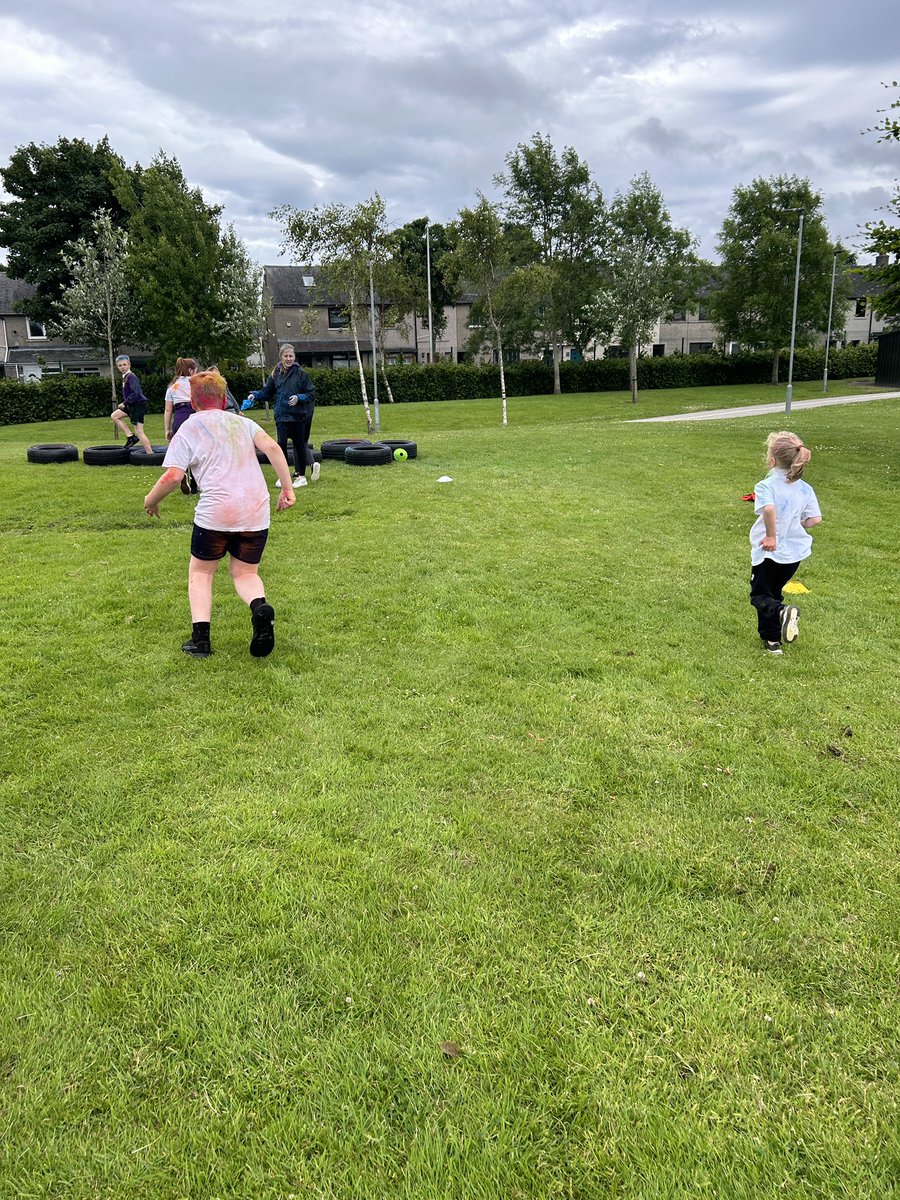 And not to forget the Colour Run obstacle course 🎨
#colourrun 
#winninghouse