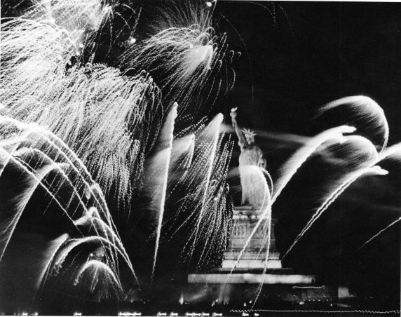Reuther Library will be closed July 4, and will return for regular business hours July 5. Have a fun and safe holiday!

📷: A fireworks display frames the Statue of Liberty in New York Harbor, New York. Tony Spina, 1986.