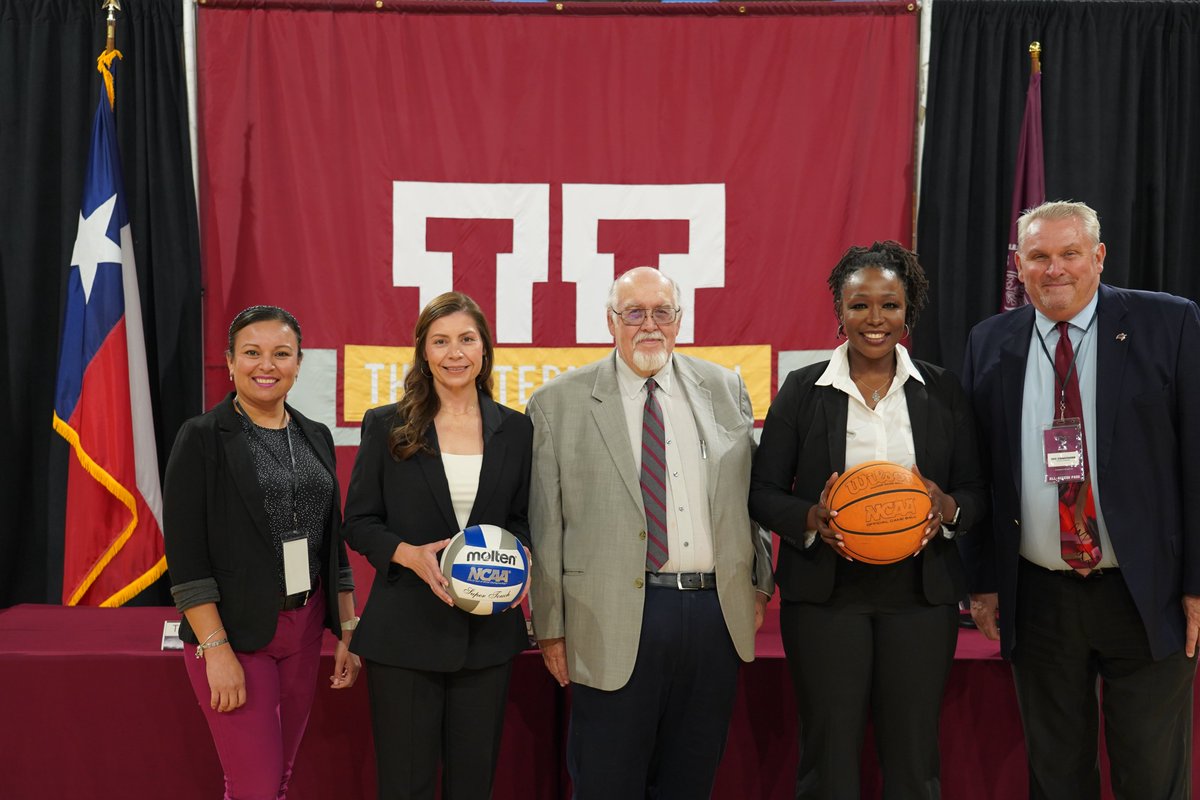 Dustdevils Welcome New Coaches with Introductory Press Conference
tinyurl.com/27js43ex
#dustem🤘