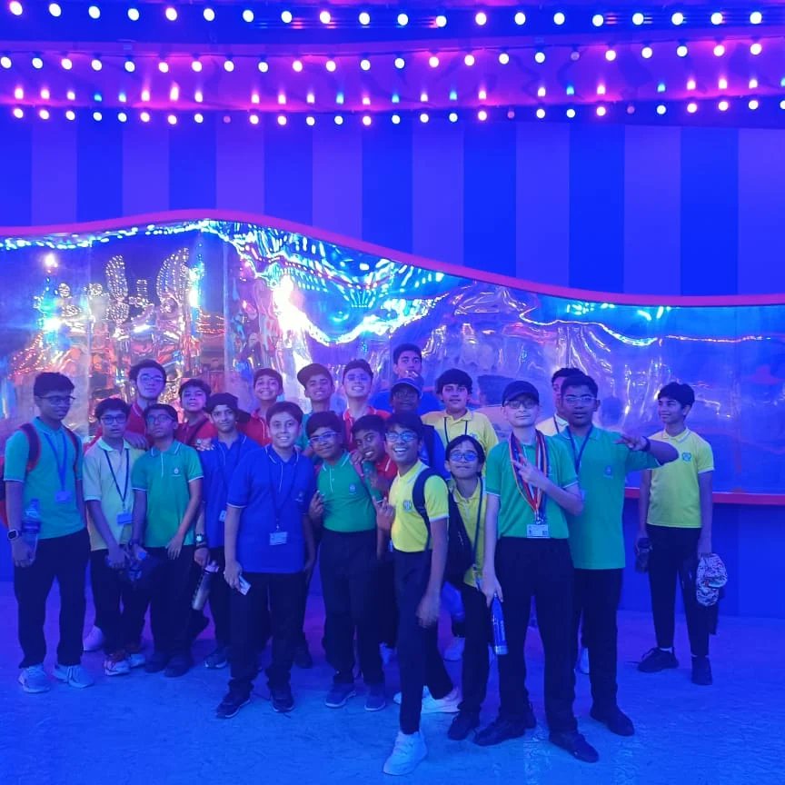 dpsrak's tweet image. Delhi Private School, RAK students had an exciting fun trip to create an unforgettable experience. Grades 1-3 visited Sharjah Aquarium while grades 4 -10 had a blast at Motiongate Dubai by enjoying rides, shows, and exploring new things.🌟 #dpsrak  #dpsrasalkhaimah #schooltrip