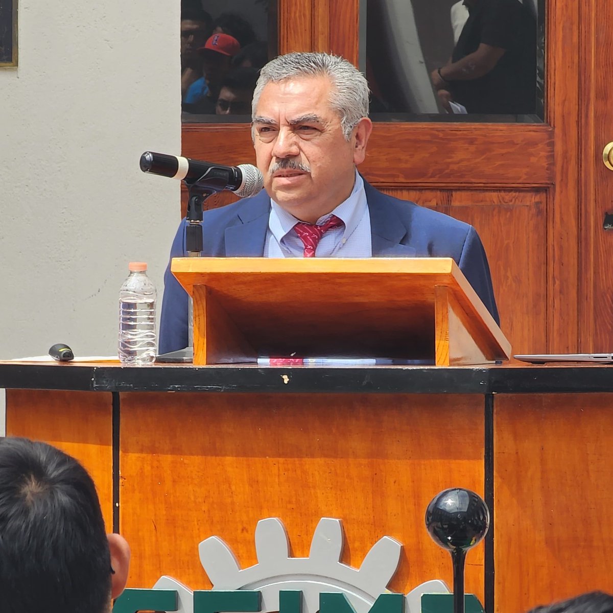 CatedraEMD's tweet photo. 🔴En estos momentos se lleva a cabo el panel prospectivo🔴

"Los hidrocarburos en la matriz energética de México" 

Participación del Ingeniero Miguel Ángel Maciel Torres, Secretario de Energía. https://t.co/7fbWLksWS9