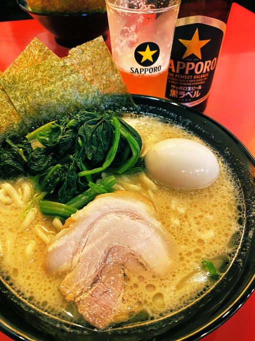 今月32歳になるのに、無職で既婚者で毎日ダラダラ過ごしてるのすごくないか？ こんな状況なのに胸張ってるのもはやかっこいいわな🍺  というわけで、そろそろやばいので来週就職面接行ってきます。高卒簿記三級だから望み薄だけどね。。。  家系&times;ビールを堪能したら一万円企画やりたくなってきた🍜