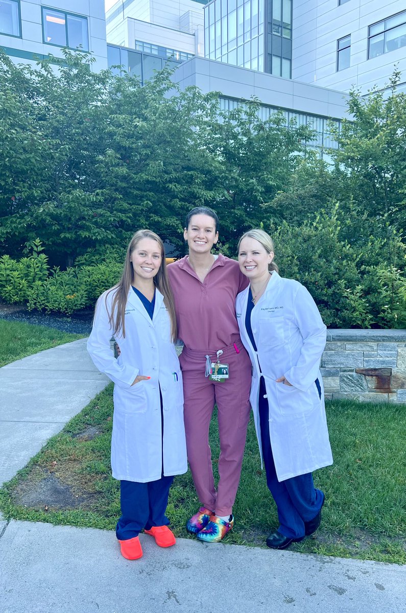 DartmouthUro's tweet photo. New year, new squad pics ✨ We’re excited for another great academic year! 🥼🩺🍆🍌🥜🌭

#urology #residency #surgeon #newyear #new #squad #streamteam #dreamteam #july #woo #LFG https://t.co/2fuQc4POXm