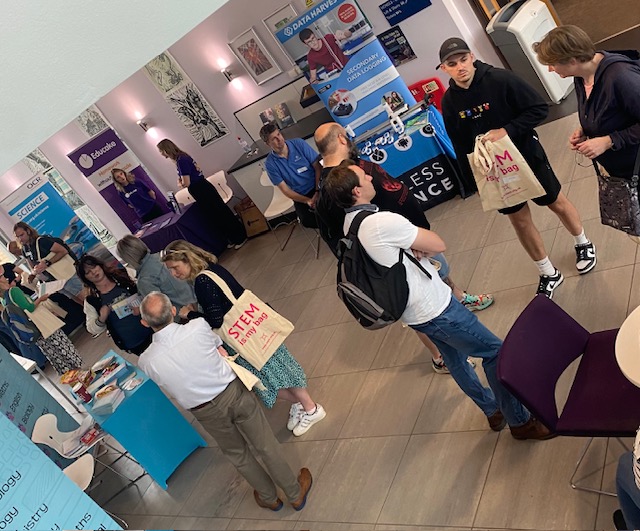 The Science Hub East Herts Essex Beds & MK tweet media