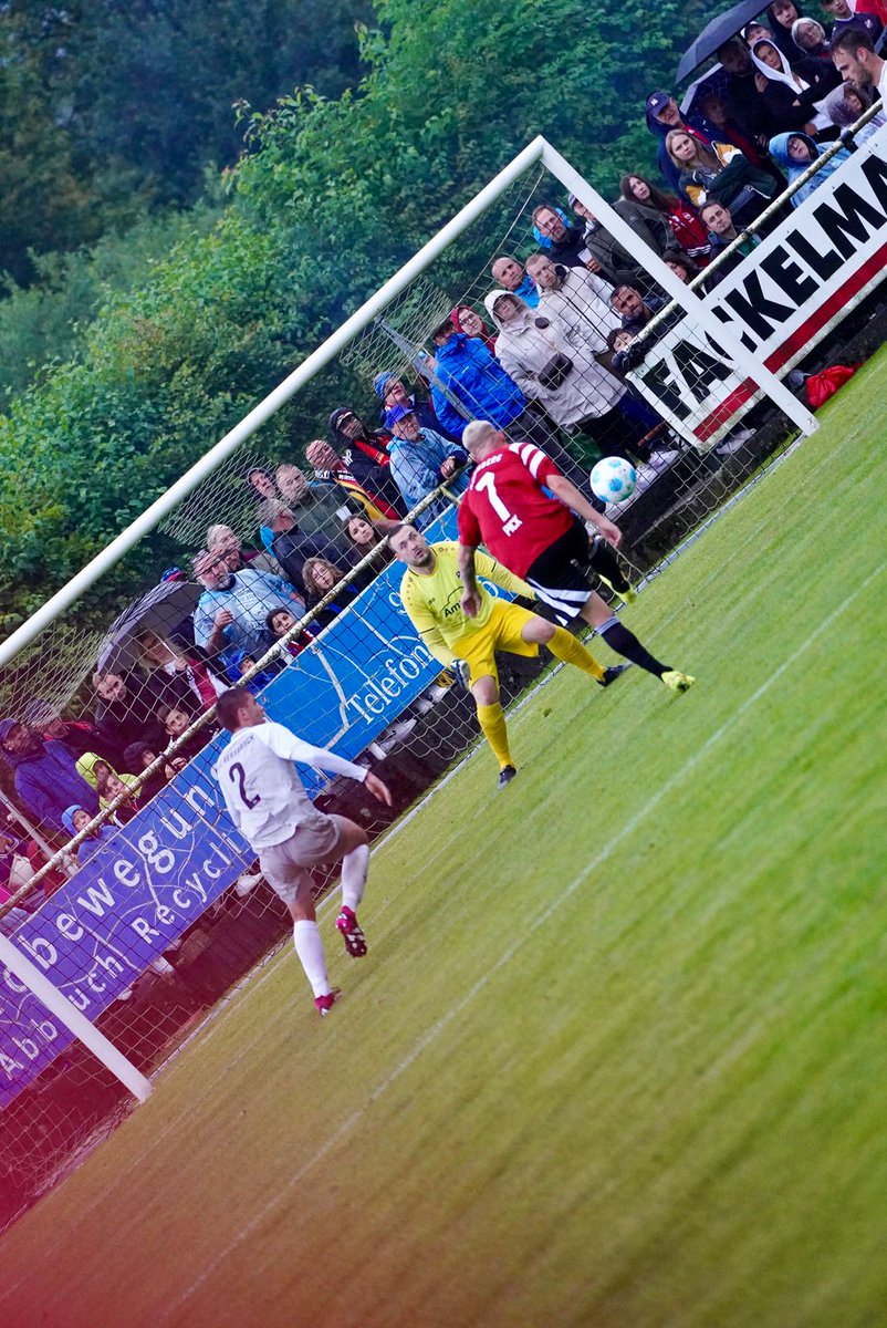 1_fc_nuernberg's tweet photo. ⏰ 30'
Halbe Stunde gespielt. #Pick macht sein erstes Tor im Club-Trikot. Cooler Heber über den Keeper.
⚽ 0:3 | #fcn | #FCHFCN https://t.co/MOrD3PHCXX