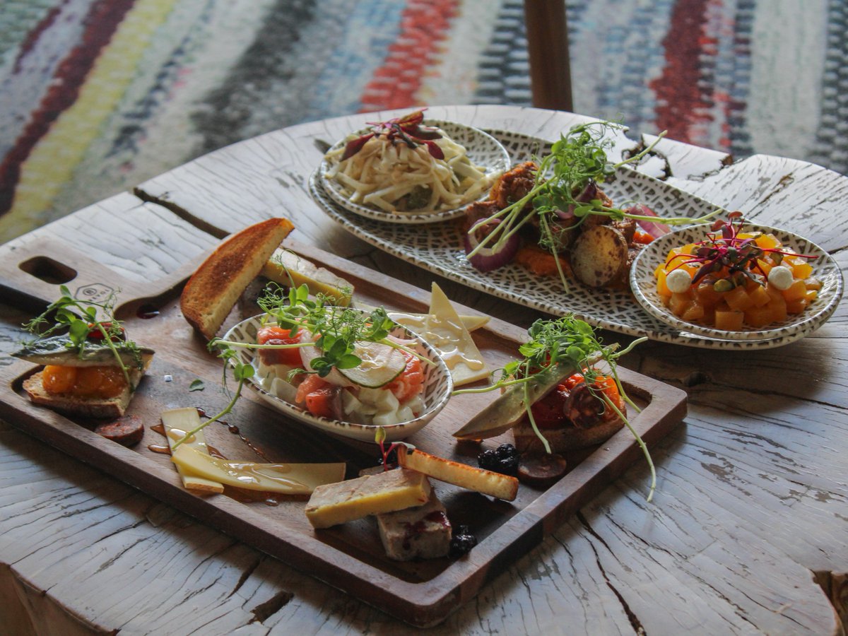 clubmedofficial's tweet photo. This summer at #ClubMedQuebec, savor exclusive new specials by Chef Maxime Lizotte. These select additions blend contemporary flair with native Wolastoqiyik Wahsipekuk First Nation flavors. https://t.co/XZJHhKCdx3
#EpicureanFestival #Elevation2024 https://t.co/VE5JQYaee5