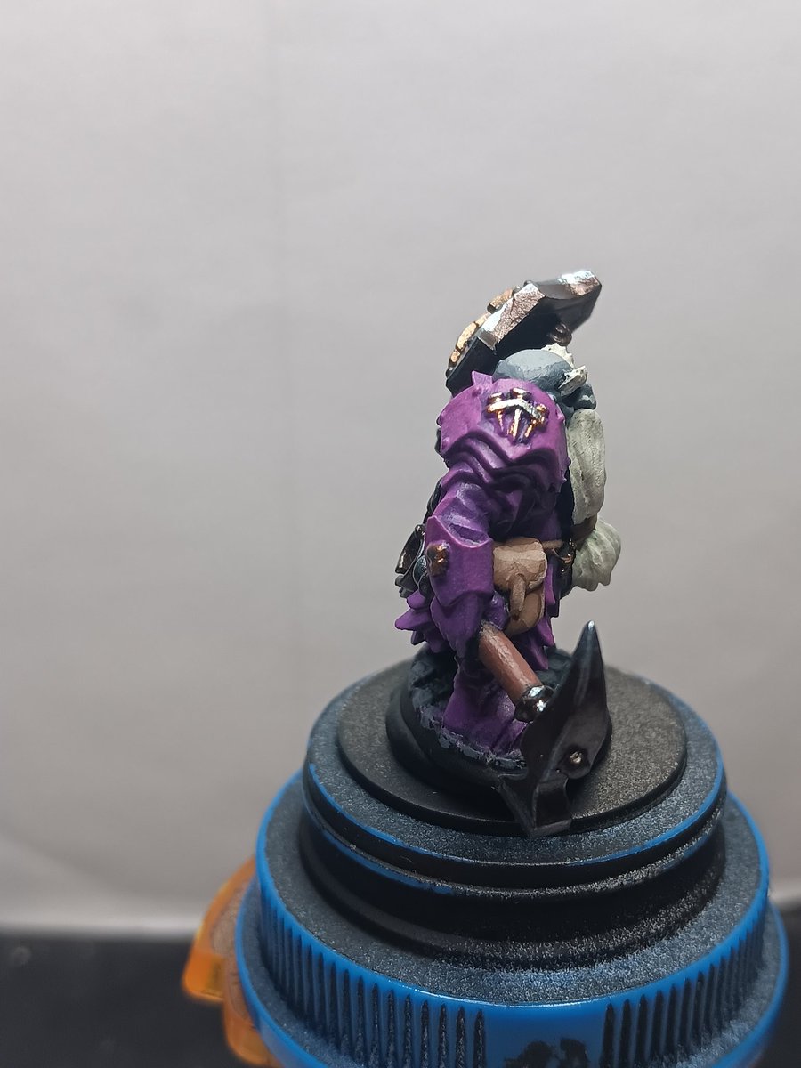LodgeTtv's tweet photo. Got this guy painted up during the down time. I'll have some side by side pics of the original model I painted in a few days https://t.co/SPsLDxgYkV